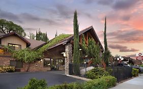 Best Western Plus Yosemite Gateway Inn